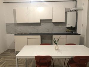 Inchiriez apartament mobilat 2 camere in zona Braytim - imagine 3