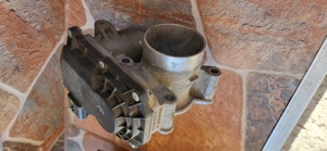 clapeta acceleratie clio 2 1.2 benzina 