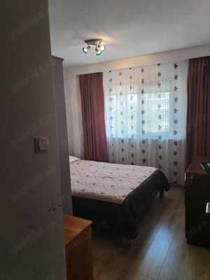 Vand apartament str Milcov 2 camere decomandate et 1 ,an constructie 1985  53 m  .Preț 61500  negoci - imagine 7