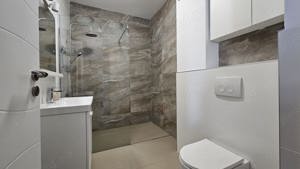 Apartament 2 camere, mobilat modern, parcare - zona Vivo BMW - imagine 5