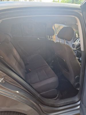 Volkswagen Golf 5 plus 1,9 Tdi - imagine 9