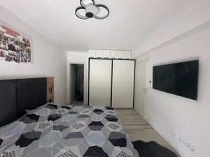 Apartament de vânzare cu 3 camere  - imagine 5