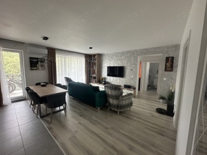 Apartament de vânzare cu 3 camere  - imagine 6