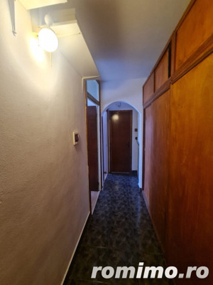 Vând apartament spațios cu 3 camere, zona 1 Mai, Târgu Jiu  - imagine 14