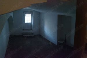 Oferim spre vanzare apartament la casa ultracentral  doar 3 proprietari in curte  - imagine 14