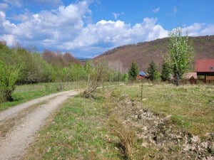 De vânzare terenuri intravilane panoramice în zona de recreere Pârâu Sate Mare in jud HR - imagine 8