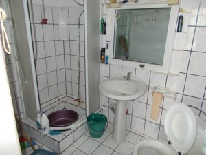 Casa, Timisoara, zona Aleea Ghirodei, de la Aleea Ghirodei inspre Canalul Bega 4 camere, 500mp teren - imagine 3