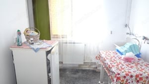 Vand apartament 2 camere in Deva, zona Al. Transilvaniei, bloc de 4 etaje de caramida, - imagine 5