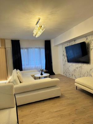 Ap.3 camere, 130 mp utili, 80 mp terasa, parcare, Soseaua Pipera 131 - imagine 2