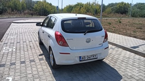 Hyundai i20 diesel 1.1crdi - imagine 3