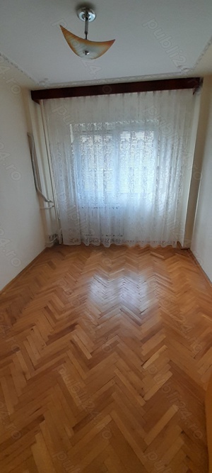 Apartament 3 camere Lizeanu   Tei - imagine 9