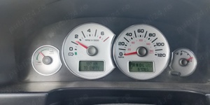 Ford Escape full hybrid   - imagine 8