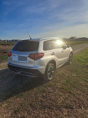 Suzuki vitara an 2019 motor benzina 66000 km reali, f îngrijit, urgent - imagine 6