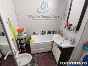 Apartament P+1, 4 camere, 2 bai, 3 balcoane, Zona Centrala Piatra Neamt - imagine 5