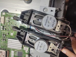 Dezmembrez tv Sharp lc-32a47e - imagine 3