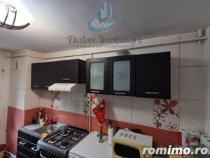 Apartament P+1, 4 camere, 2 bai, 3 balcoane, Zona Centrala Piatra Neamt - imagine 14