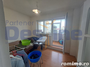 Apartament 3 camere DECOMANDAT, 70 mp,  ALEXANDRU CEL BUN - imagine 4