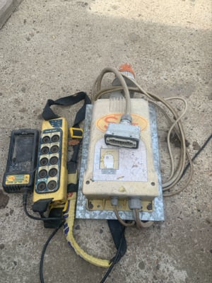 radiocomanda macara automontanta Autec