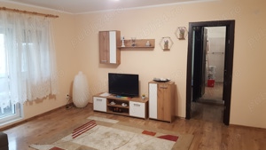 Apartament cu 2 camere, de inchiriat;