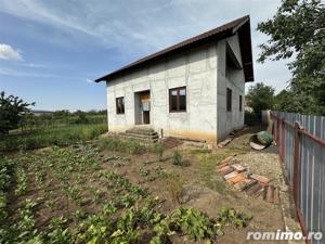 Casa noua si mare in SAGU la strada principala - imagine 9