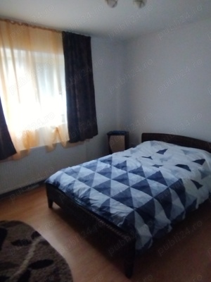 Casă de vînzare cu 2 apartamente  - imagine 4