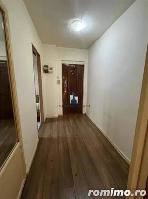 Vanzare Apartament 3 Camere Semidecomandat Berceni-Stupilor