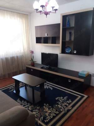 Vand apartament 4 camere Orsova - imagine 2