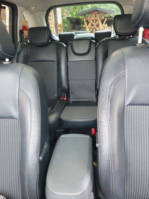 Ford Grand C-Max 7 locuri - imagine 7