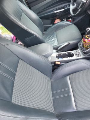 Ford Grand C-Max 7 locuri - imagine 4