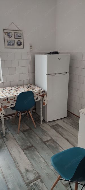 Închiriez apartament 3 camere - imagine 5