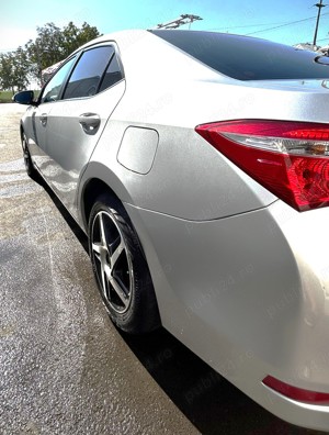Toyota Corolla 1.6 Valvematic  CVT - 2016 - imagine 6