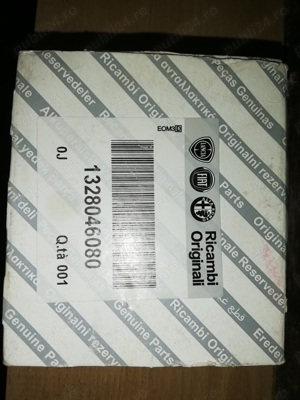 Vand rulment original nou.