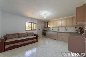 Casa  cu 4 camere in Sat Bujoi, Comuna Bogați+ Anexe + Teren 2693 mp - imagine 6