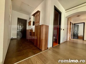 Apartament, 4 camere, 113mp, 2 parcari, 3 balcoane, pod, zona Terra - imagine 17