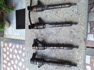 Vând injectoare fiat doblo 1.3 multijet - imagine 2