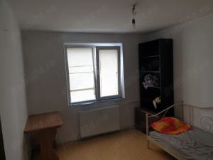 Ocazie Investitie! Apartament 3 camere, 2 grupuri sanitare ,decomandat, etaj 3 din 8, 70mp