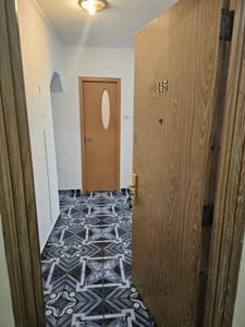 Vând apartament 3camere Drumul Taberei 