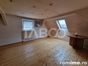 Casa de inchiriat cu 5 camere 2 bai 180 mpu si loc parcare in Sibiu - imagine 19