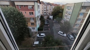 Închiriez apartament cu 3 camere  - imagine 7