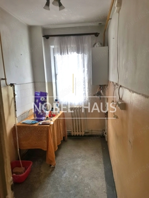 Apartament 4 camere, etajul 2, zona Cinema Victoria, str Comuna din Paris - imagine 4