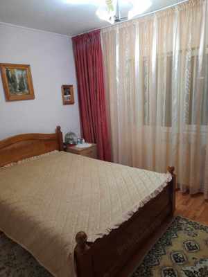 Apartament cu 3 camere, zona Stadion - Avramescu, etaj 2 - imagine 3