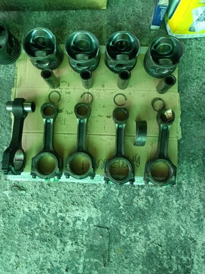 piston/biela Ford 2.4 tdci 