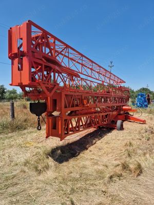Vand macara de constructii  automontanta 22 metri înălțime  