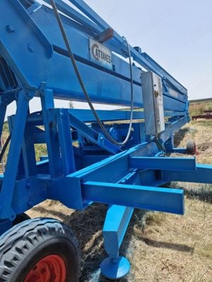 Vand macara de constructii  automontanta 22 metri înălțime   - imagine 2