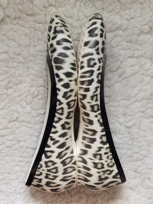 Balerini fete Crocs Lina Flat Leopard White Black pantofi fetite - imagine 6