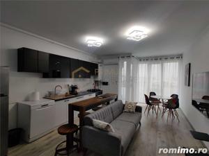 Apartament 3 camere - Zona Soarelui - Decomandat - imagine 2