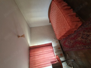 Proprietar,ultracentral(in apropiere de Universitate,Liceul Elena Cuza,Liceul Carol,utilat modest - imagine 2