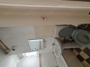 Proprietar,ultracentral(in apropiere de Universitate,Liceul Elena Cuza,Liceul Carol,utilat modest - imagine 3