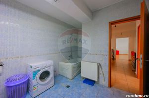 Apartament 3 camere de vânzare în Cartierul Soarelui, 1.100 Euro/mp - imagine 8