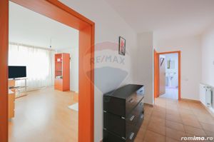 Apartament 3 camere de vânzare în Cartierul Soarelui, 1.100 Euro/mp - imagine 9